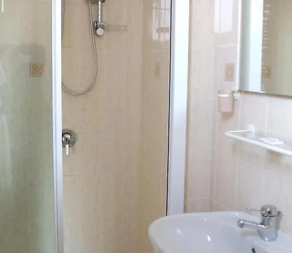 Garden 1 3* Menaggio