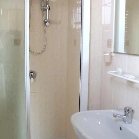 Garden 1 3* Menaggio